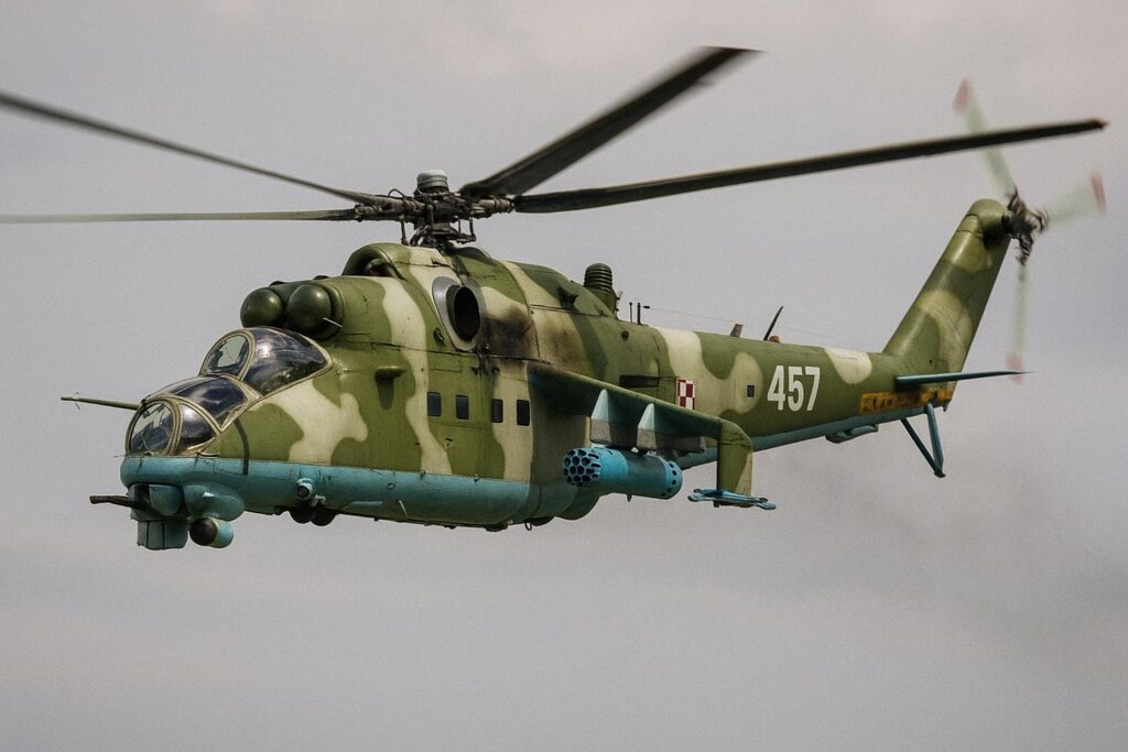 Shells Rock Pieri, Lou Nuer Civilians Flee Again